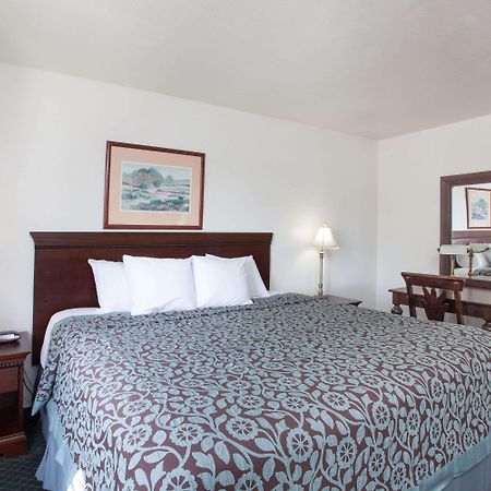 Days Inn By Wyndham Orange Anaheim Ngoại thất bức ảnh