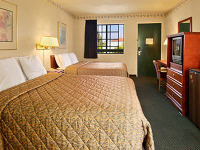 Days Inn By Wyndham Orange Anaheim Phòng bức ảnh