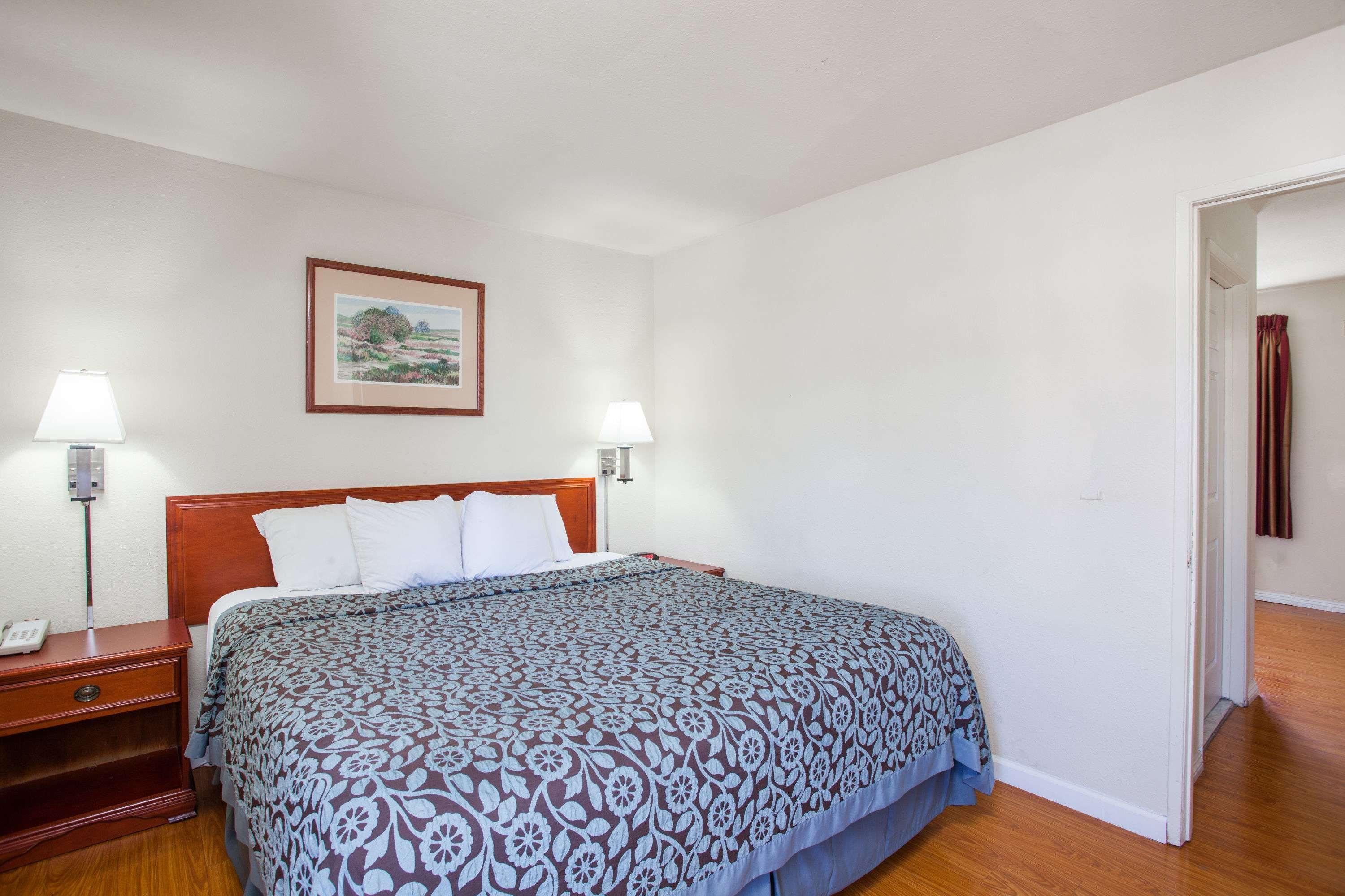 Days Inn By Wyndham Orange Anaheim Ngoại thất bức ảnh